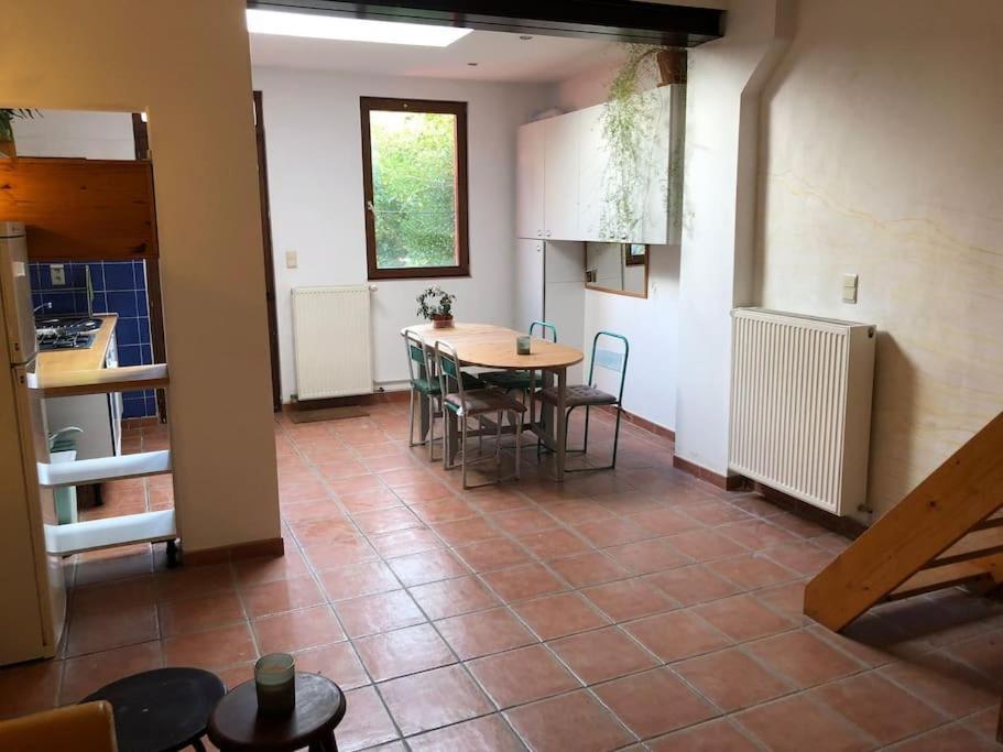 Cozy & Comfy House In Forest! Vakantiehuis Brussel